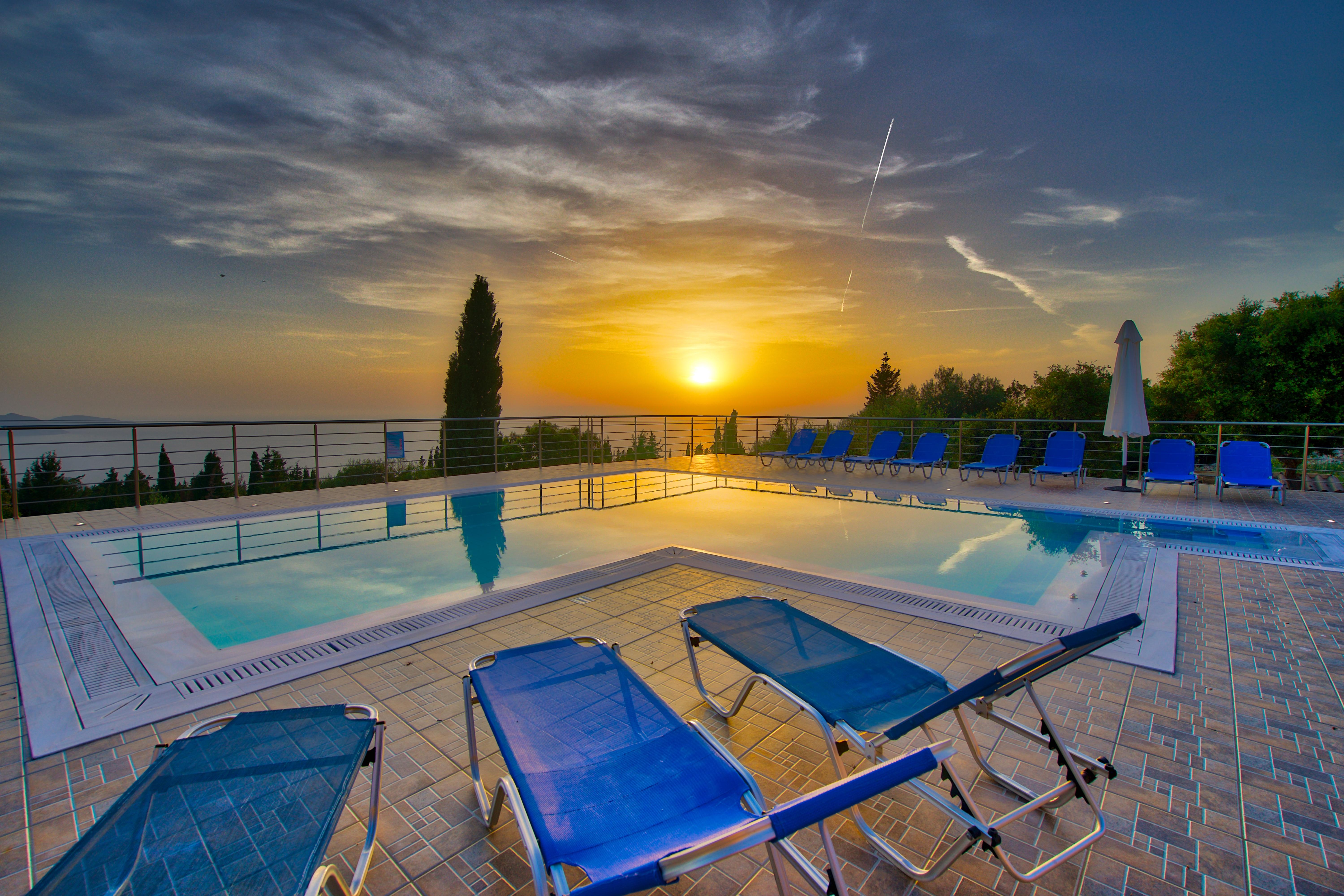 Studios Vrionis Panoramic Sunset Mesovounia  Eksteriør bilde